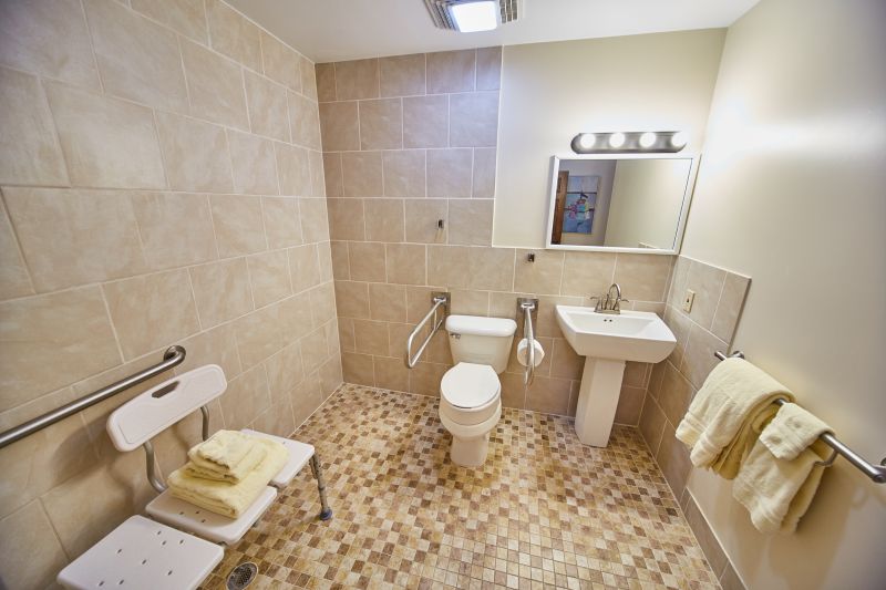 Best Bathroom Accessibility Contractors in Hammond, LA